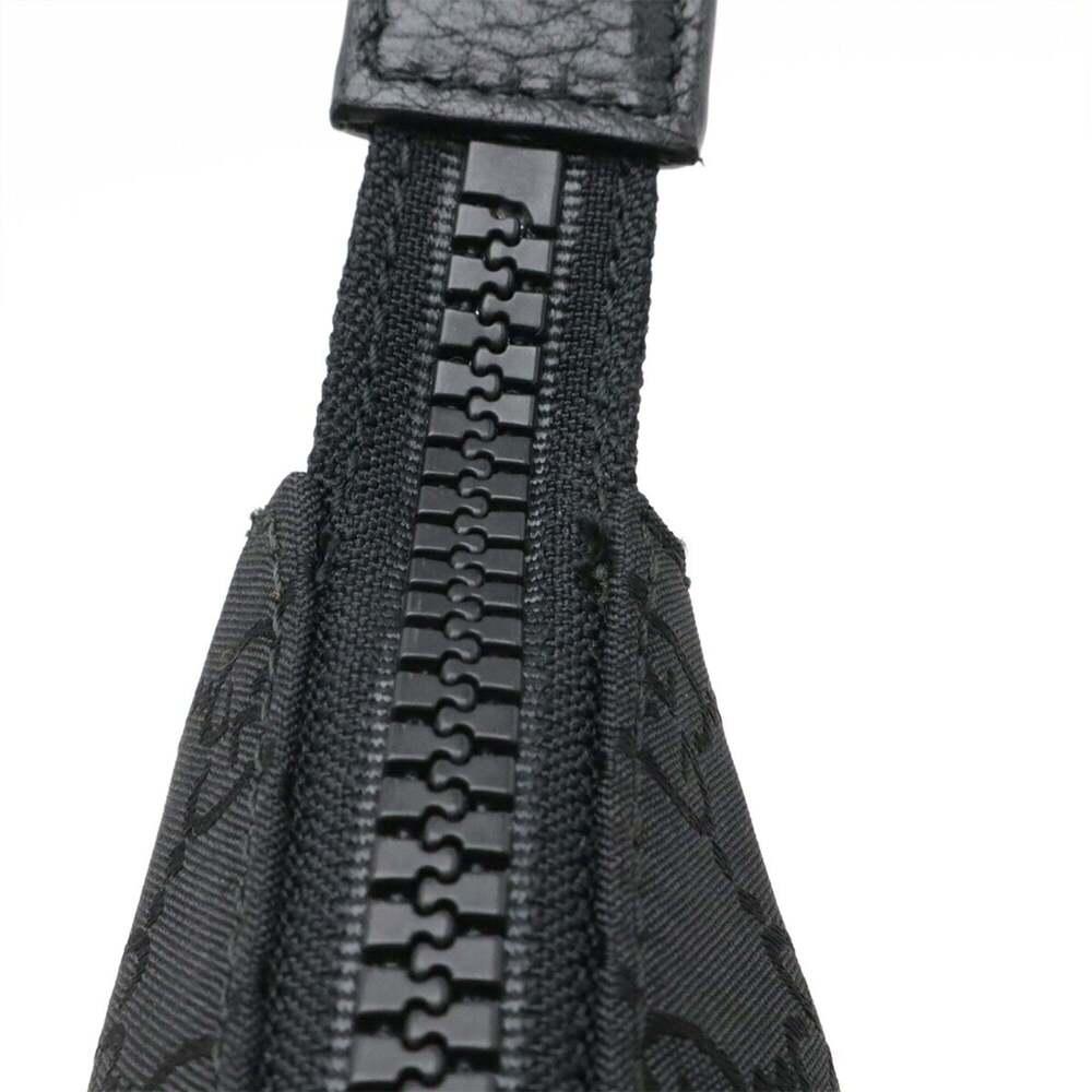 GUCCI Black Leather Shoulder Bag - Picture 6 of 10